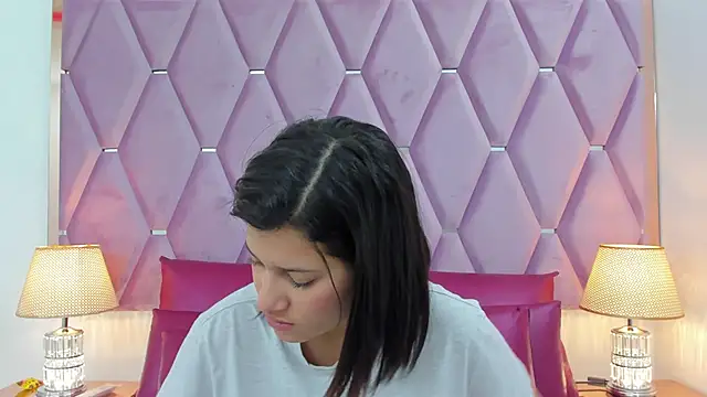 MaskedGirl  online show from December 5, 2025, 11:41 am