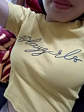 Snapshot of Bonny079 chatting on September 10, 2025, 7:08 am Bonny079 online show from September 10, 2025, 7:08 am