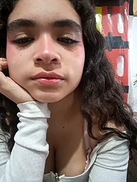 KENDALL ART online show from November 29, 2025, 9:40 pm