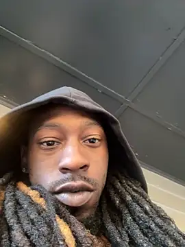 Snapshot of Scattyboo chatting on November 11, 2025, 2:06 pm Scattyboo online show from November 11, 2025, 2:06 pm