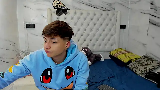 Ari and Storm online show from January 11, 2026, 2:55 pm