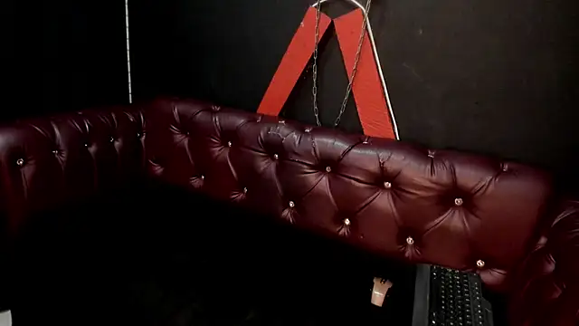 Snapshot of Scarlett_14_ chatting on November 27, 2025, 2:57 am Scarlett 14 online show from November 27, 2025, 2:57 am