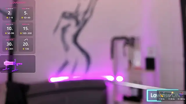 LiamDeep online show from November 19, 2025, 8:42 pm