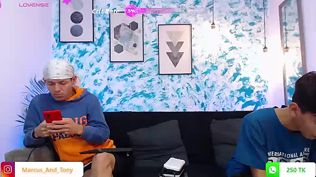 Snapshot of Marcus_and_Tony chatting on September 28, 2025, 5:24 am Marcus and Tony online show from September 28, 2025, 5:24 am