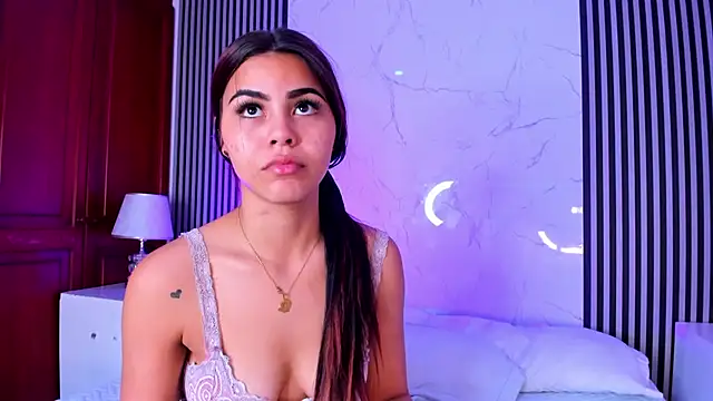 KimberlyLoren online show from October 11, 2025, 9:13 pm