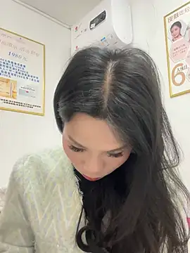 Snapshot of Baby-mmm chatting on March 11, 2026, 5:57 am Baby-mmm online show from March 11, 2026, 5:57 am