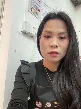 Snapshot of Baby-mmm chatting on April 8, 2026, 7:19 am Baby-mmm online show from April 8, 2026, 7:19 am