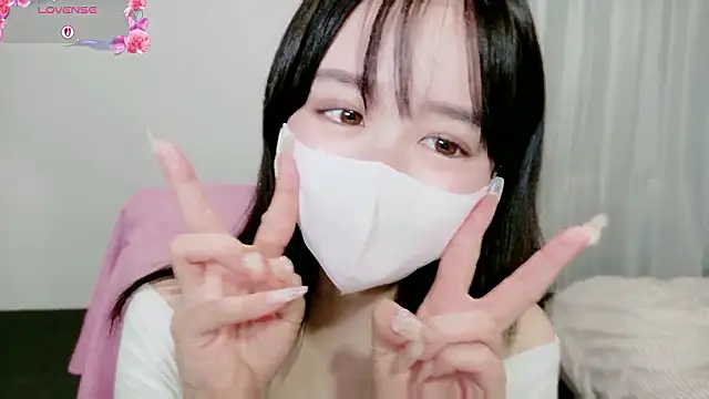 Anne Anne chan online show from October 15, 2025, 10:26 am