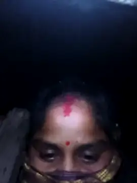 Sheema tyagi online show from October 23, 2025, 3:44 pm