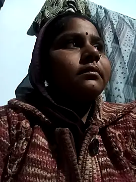 Sheema tyagi online show from January 7, 2026, 11:40 pm