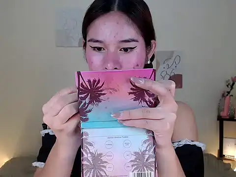 sassymimi69 online show from November 22, 2025, 7:40 am