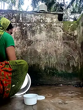 Snapshot of gulapi-gulistan180 chatting on September 10, 2025, 6:13 am gulapi-gulistan180 online show from September 10, 2025, 6:13 am