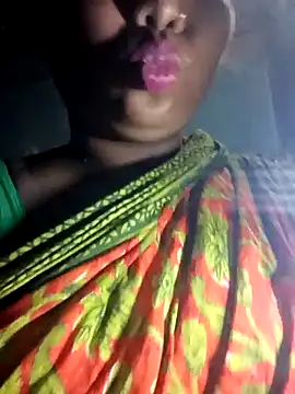 Snapshot of gulapi-gulistan180 chatting on September 10, 2025, 6:19 pm gulapi-gulistan180 online show from September 10, 2025, 6:19 pm