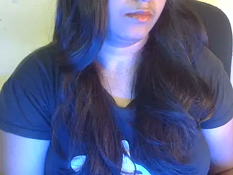 Aanya Hazel online show from September 19, 2025, 3:13 pm