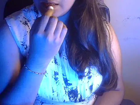 Aanya Hazel online show from September 22, 2025, 9:17 pm