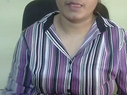 Aanya Hazel online show from October 2, 2025, 2:35 pm