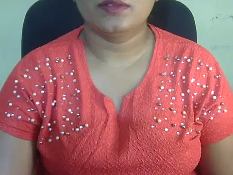 Aanya Hazel online show from October 12, 2025, 7:24 pm