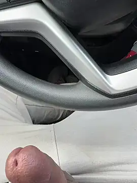 camboys poyraz online show from December 1, 2025, 9:14 am