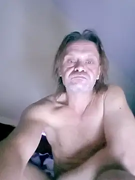 Kuba Gd online show from April 15, 2026, 9:59 pm