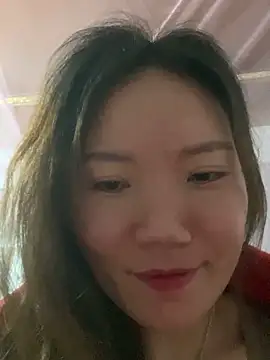 Snapshot of Pyy07 chatting on November 18, 2025, 3:05 pm Pyy07 online show from November 18, 2025, 3:05 pm