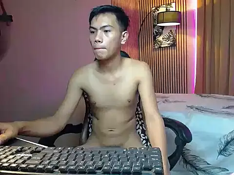 Snapshot of alex_cummer chatting on October 22, 2025, 2:39 pm alex cummer online show from October 22, 2025, 2:39 pm