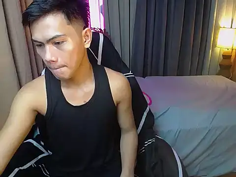 Snapshot of alex_cummer chatting on November 26, 2025, 4:19 pm alex cummer online show from November 26, 2025, 4:19 pm