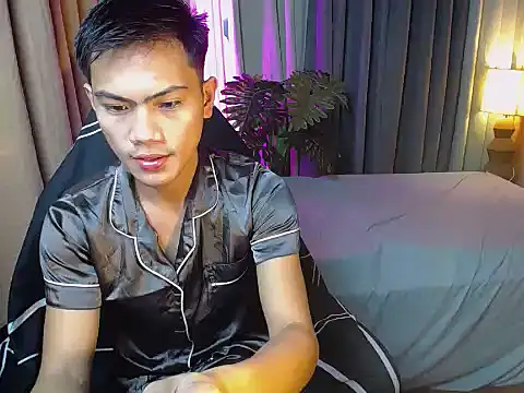 Snapshot of alex_cummer chatting on November 29, 2025, 4:10 pm alex cummer online show from November 29, 2025, 4:10 pm