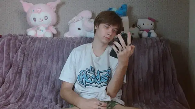 hilt on  online show from October 25, 2025, 7:27 am