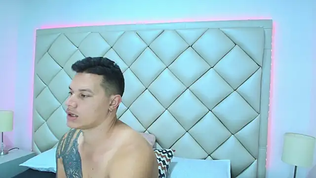 EclipseandFlame online show from October 2, 2025, 1:51 pm