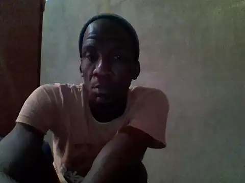 Snapshot of longdickson12345 chatting on June 20, 2026, 6:05 am longdickson12345 online show from June 20, 2026, 6:05 am