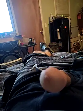 Wolfyking95 online show from November 7, 2025, 4:56 am