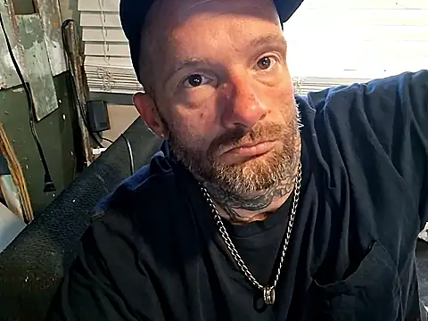 Snapshot of Cum515088 chatting on November 13, 2025, 4:17 pm Cum515088 online show from November 13, 2025, 4:17 pm