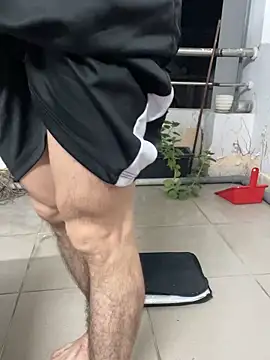 anhkiet huang online show from November 29, 2025, 1:14 pm