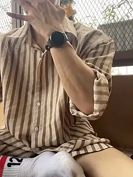 Snapshot of anhkiet_huang chatting on December 18, 2025, 7:47 am anhkiet huang online show from December 18, 2025, 7:47 am