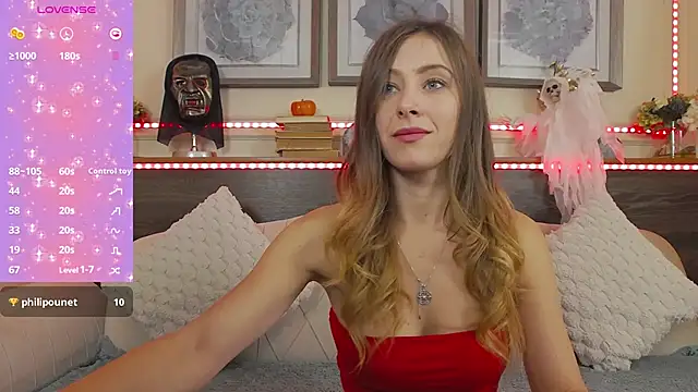 Snapshot of MuseDollX chatting on November 1, 2025, 8:00 pm MuseDollX online show from November 1, 2025, 8:00 pm