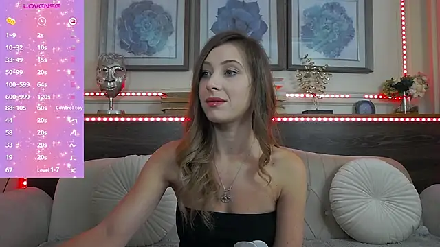 Snapshot of MuseDollX chatting on November 10, 2025, 7:24 pm MuseDollX online show from November 10, 2025, 7:24 pm