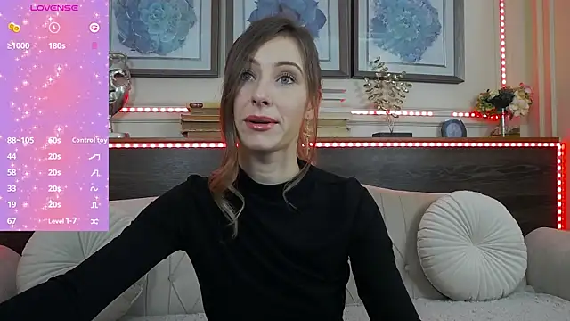 Snapshot of MuseDollX chatting on November 20, 2025, 8:08 pm MuseDollX online show from November 20, 2025, 8:08 pm