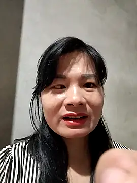 kute-00 online show from November 29, 2025, 2:36 am