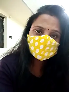 Shikha-mehra7 online show from December 2, 2025, 7:14 am