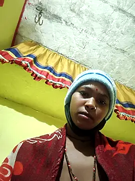 Snapshot of Fasfas2 chatting on December 20, 2025, 1:45 am Fasfas2 online show from December 20, 2025, 1:45 am