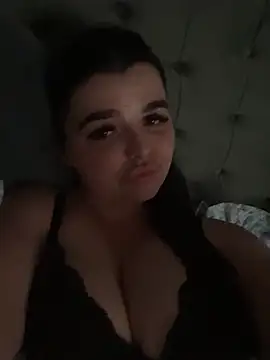 Snapshot of PrettyPaigeBabe chatting on May 20, 2026, 8:15 pm PrettyPaigeBabe online show from May 20, 2026, 8:15 pm