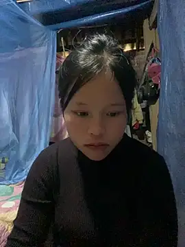 O o UwU o O online show from November 5, 2025, 7:30 am