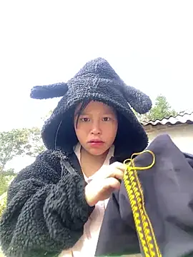 O o UwU o O online show from November 16, 2025, 2:28 am