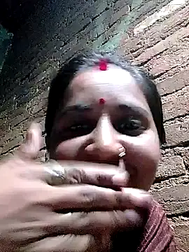 Snapshot of Sexi_pushpa chatting on June 23, 2026, 10:19 pm Sexi pushpa online show from June 23, 2026, 10:19 pm