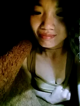 ngan-cute online show from October 5, 2025, 7:12 pm