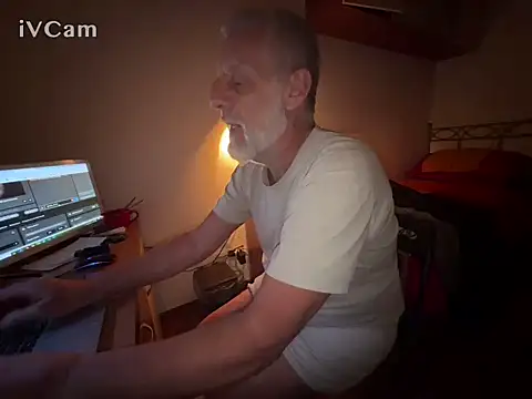 Snapshot of Pigna16PSRN chatting on February 9, 2026, 10:03 pm Pigna16PSRN online show from February 9, 2026, 10:03 pm