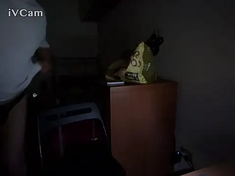 Snapshot of Pigna16PSRN chatting on February 18, 2026, 12:39 am Pigna16PSRN online show from February 18, 2026, 12:39 am