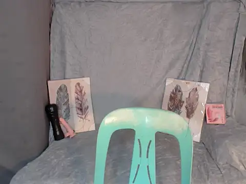 Snapshot of SerenityFoxx chatting on October 25, 2025, 9:06 am SerenityFoxx online show from October 25, 2025, 9:06 am