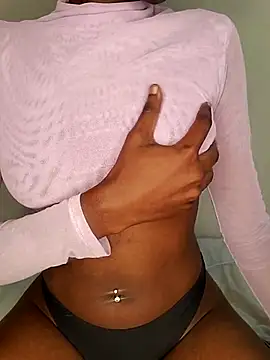 Snapshot of _Uphele chatting on October 9, 2025, 9:46 pm Uphele online show from October 9, 2025, 9:46 pm