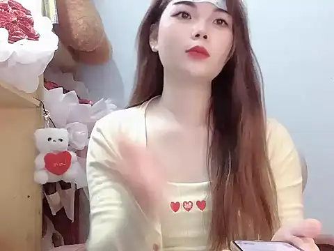 Pony898 online show from October 28, 2025, 1:25 pm